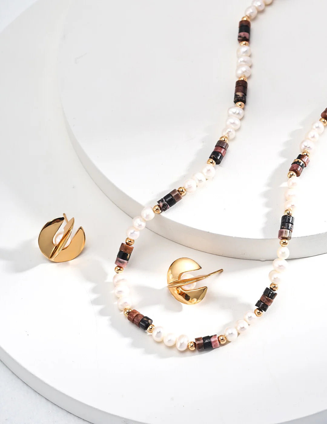 Spiritual Wellness — Tiger Eye Stone Pearl Necklace