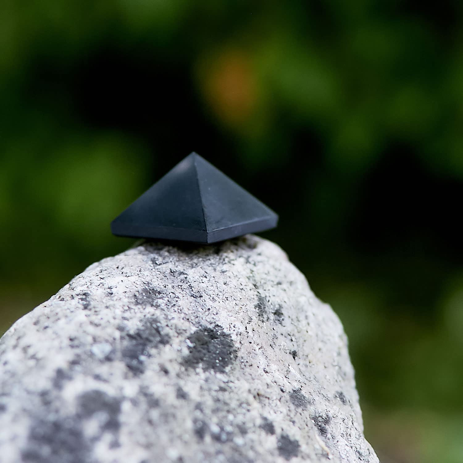 Shungite Pyramid Negative Energy Blocker