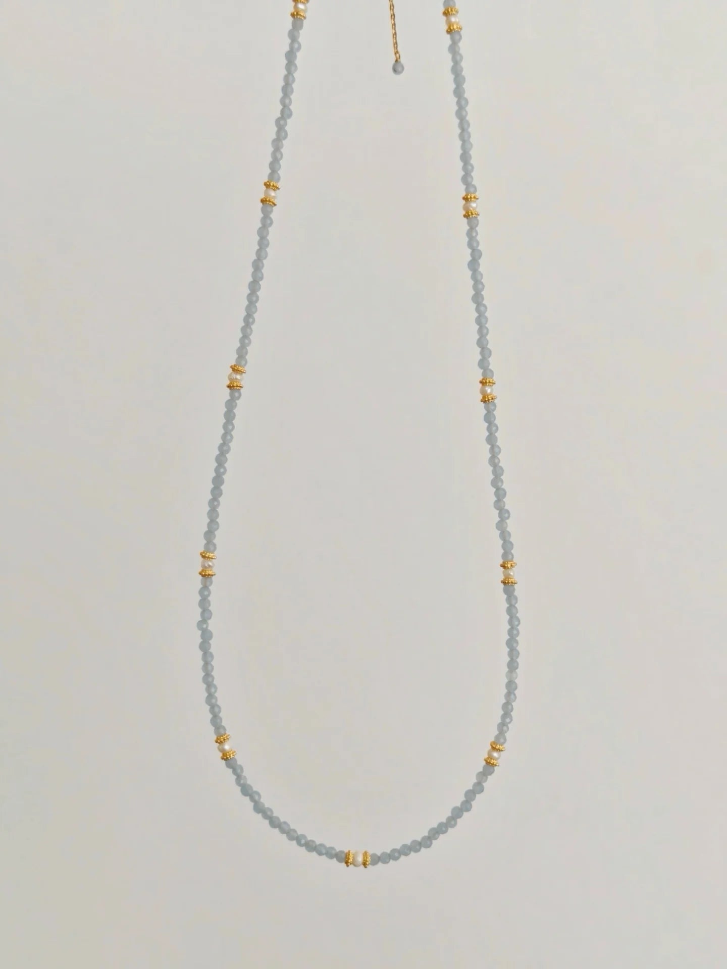 Blue Faceted Cat'S Eye Stone Pearl Necklace