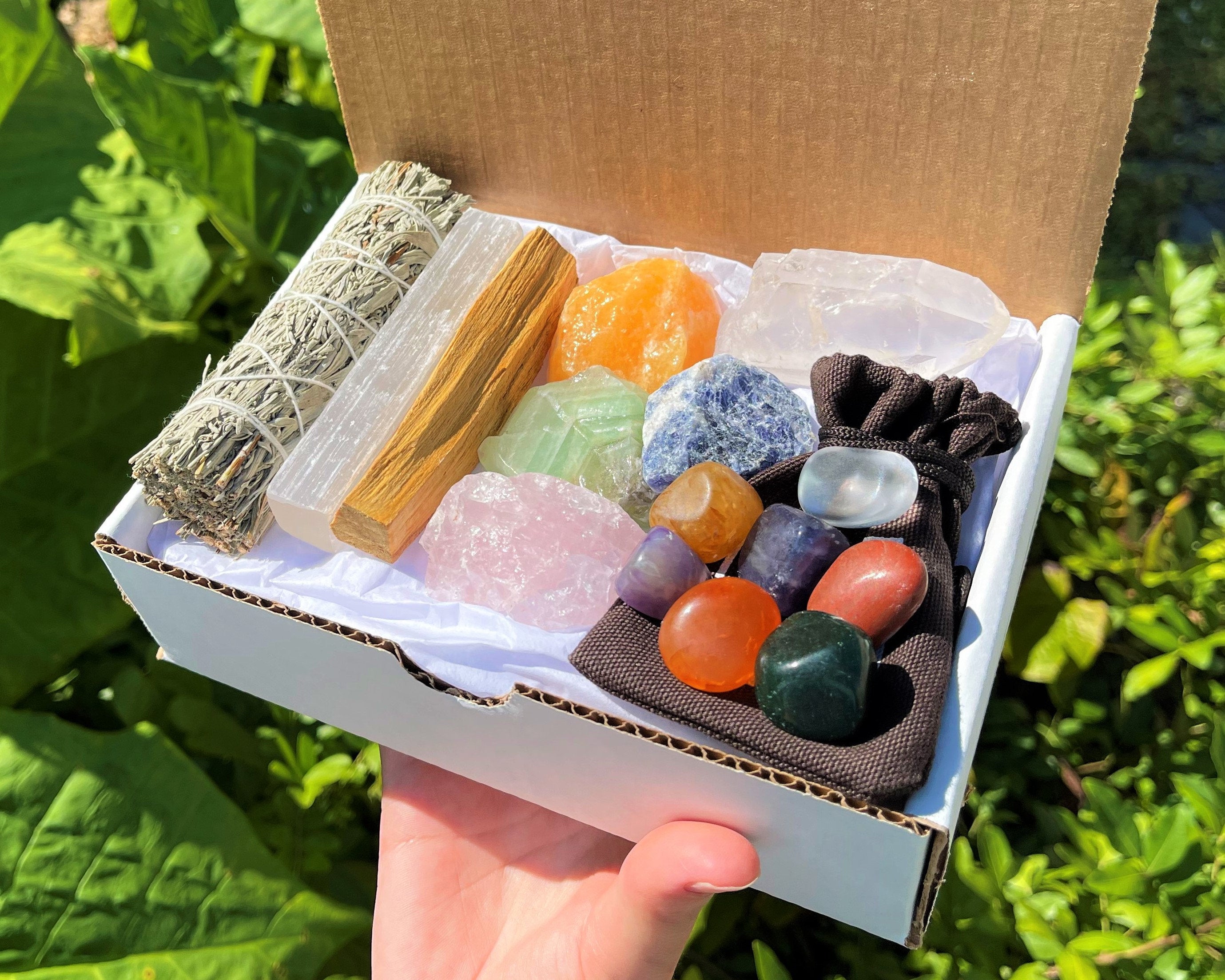 Spiritual Wellness Crystal Healing & Cleansing Kit — 15 pcs Box Set