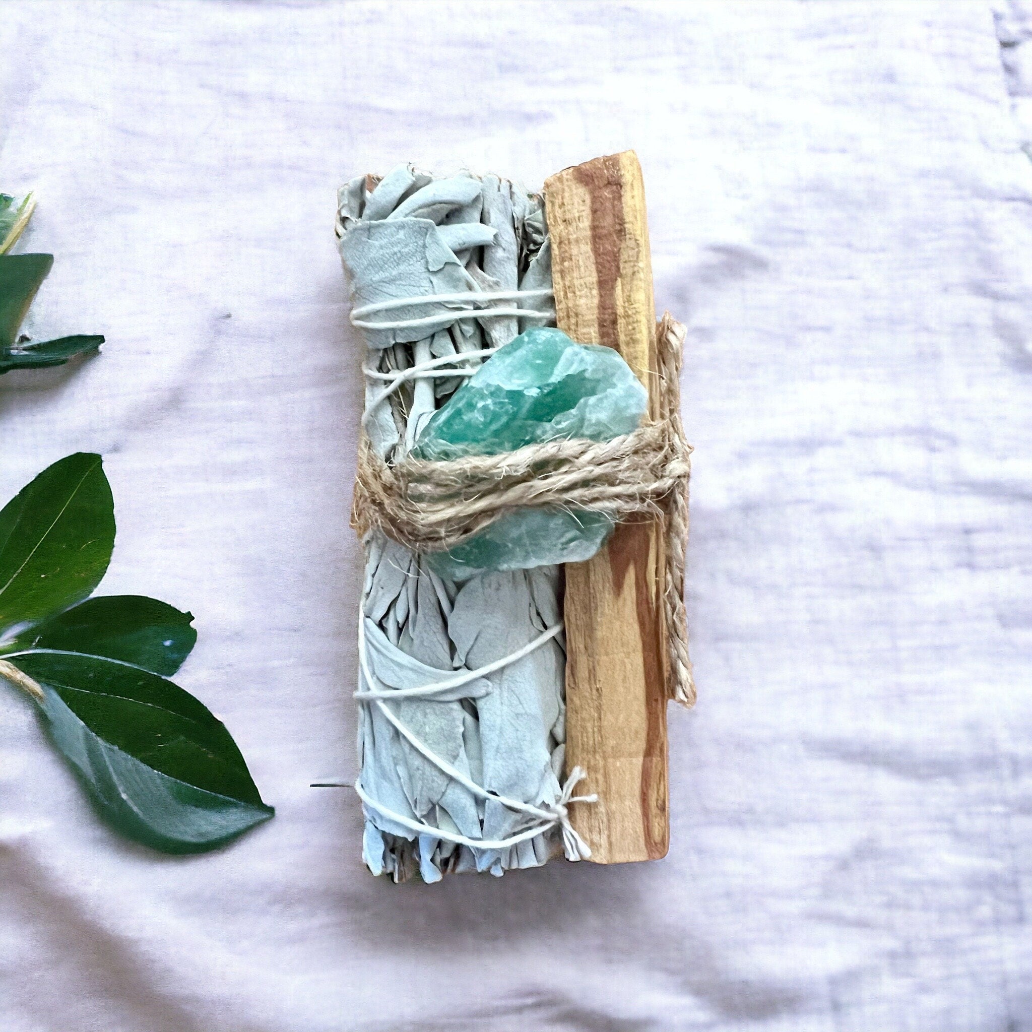 Spiritual Wellness Sage Smudge Kit: White Sage Bundle + Palo Santo + Green Aventurine